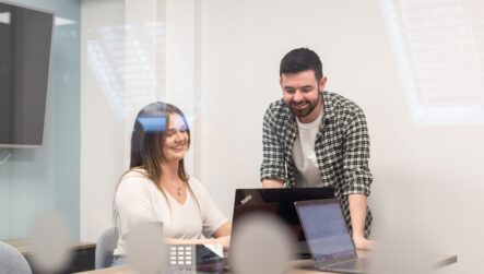 Por qué software potente con soporte excepcional marca la diferencia en la gestión de contratos